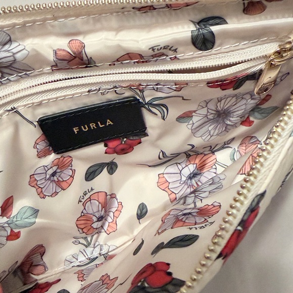 Furla Floral Patterned Wristlet - Picture 3 of 7
